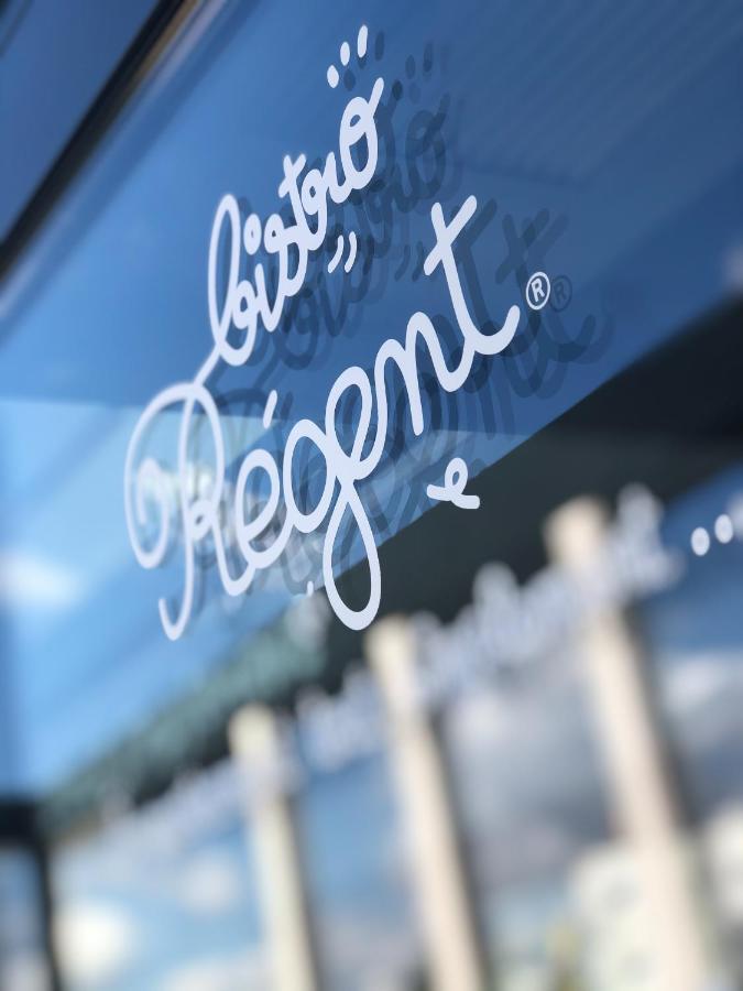 Готель Ibis Styles Clermont-Ferrand Aeroport Екстер'єр фото