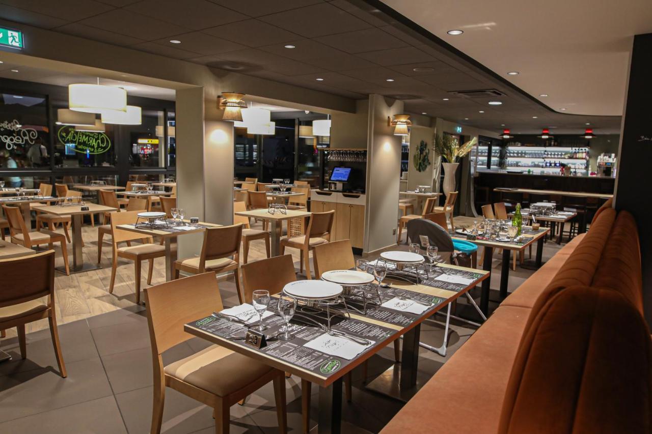 Готель Ibis Styles Clermont-Ferrand Aeroport Екстер'єр фото